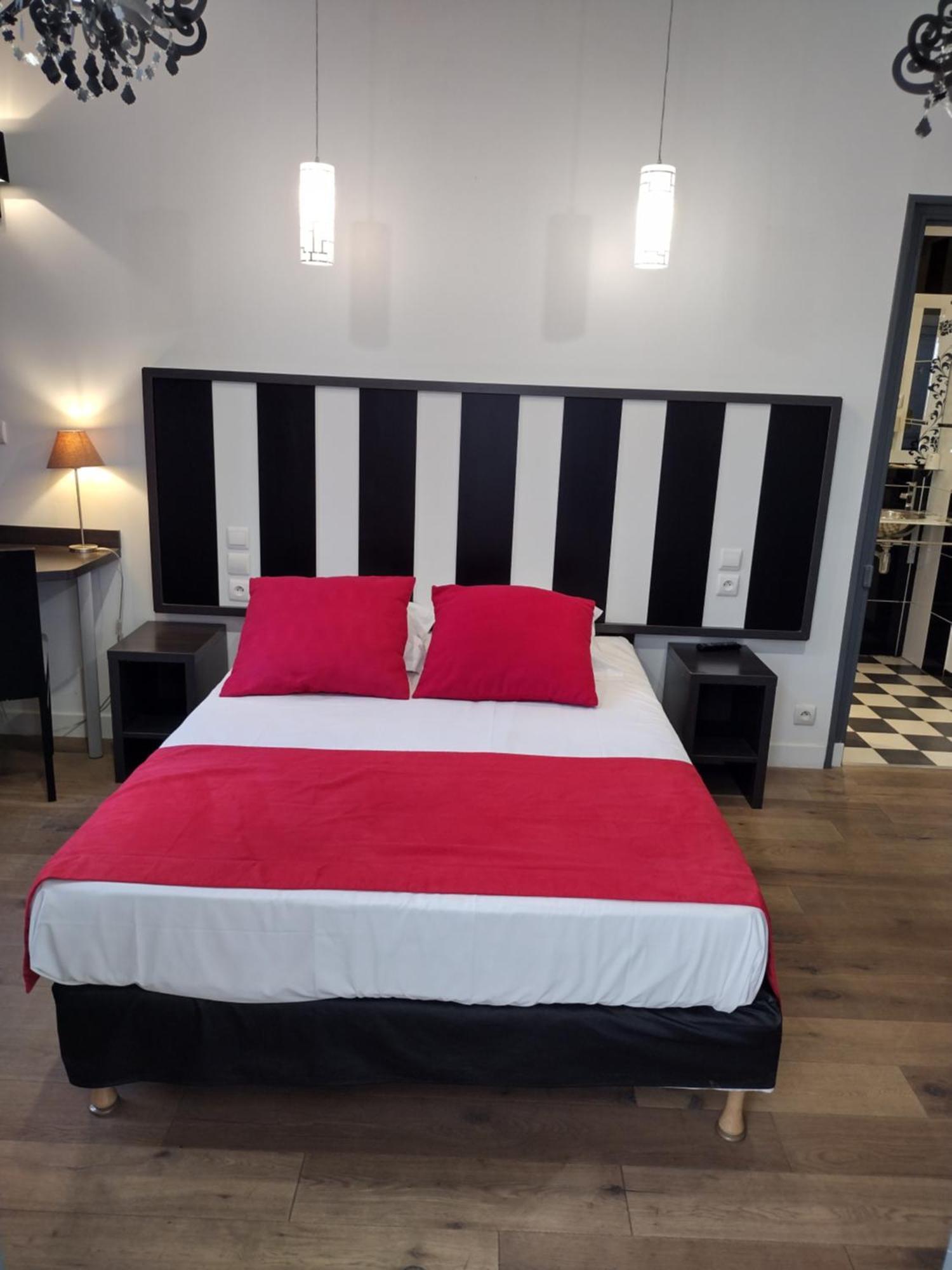 Hotel Savary La Rochelle  Ngoại thất bức ảnh