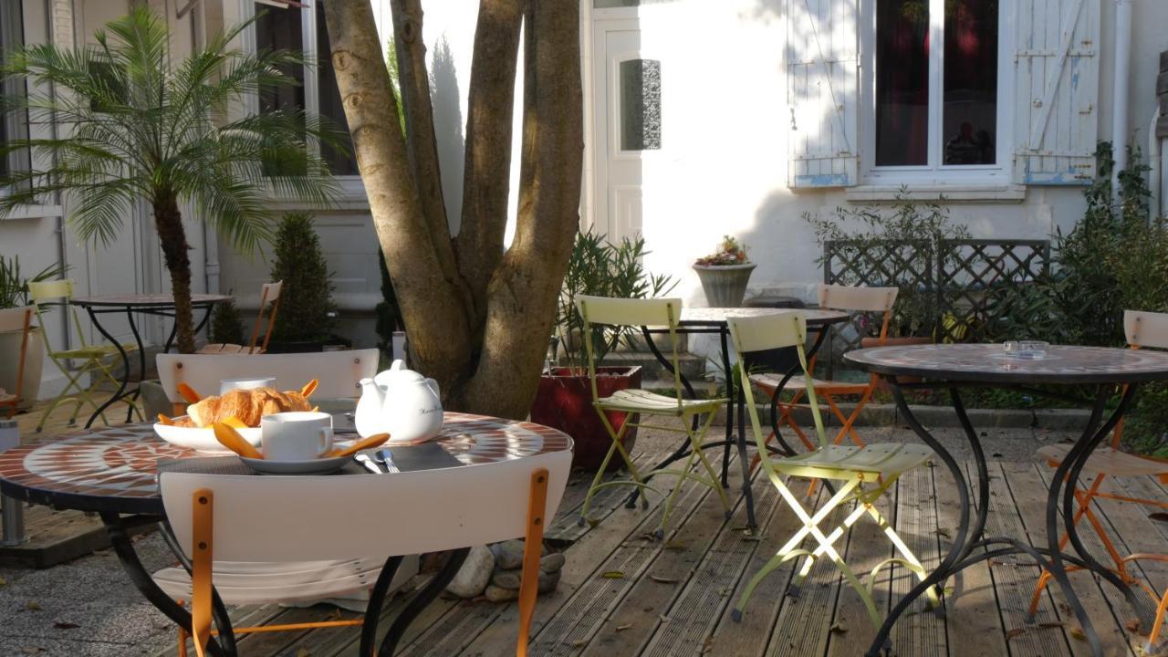 Hotel Savary La Rochelle  Ngoại thất bức ảnh